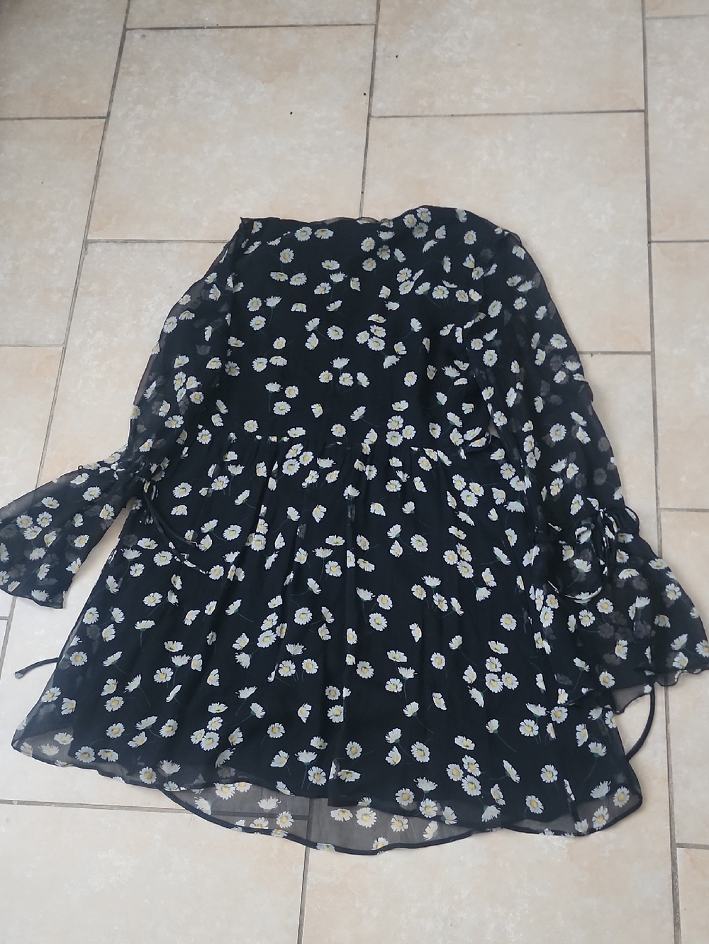 New The KOOPLES Daisy Dress Size 1. New With Tags - Picture 13 of 13